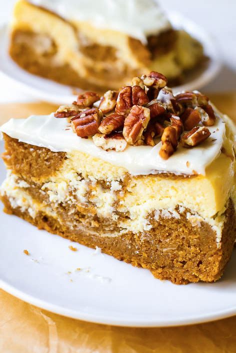 full cravings — pumpkin cake cheesecake