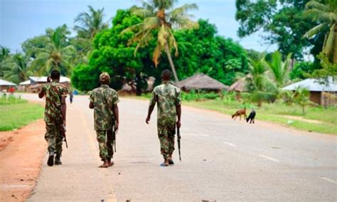 Dozens Killed In Mozambique Islamist Attack Daily Express