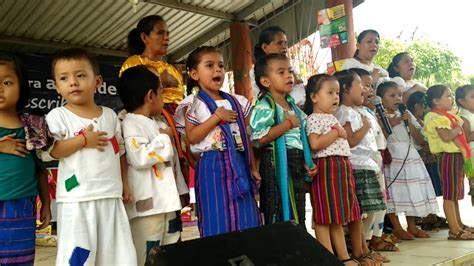 Himno Nacional De El Salvador En Nahuat YouTube