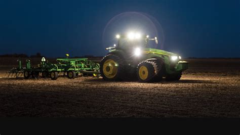 John Deere Posed Actors In Fields To Train Ai For Self Driving Tractors