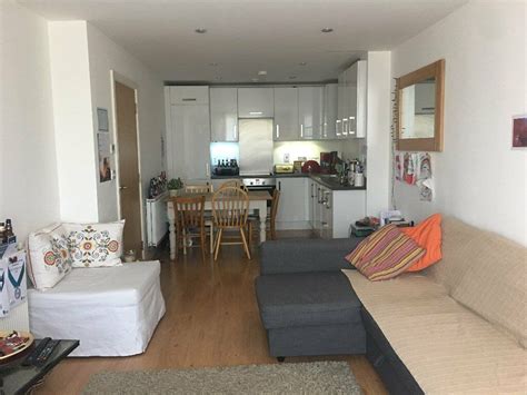 Check spelling or type a new query. One Bedroom Flat First Floor | in Hounslow, London | Gumtree