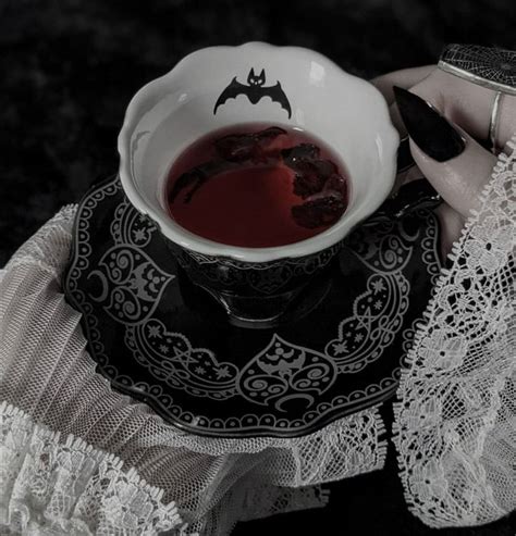 Tumblr In 2021 Vampire Aesthetic Witch Aesthetic Gothic Aesthetic