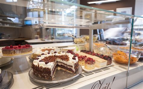 Check spelling or type a new query. Konditorei-Cafe Altes Rathaus Torten 1 - Konditorei-Café ...