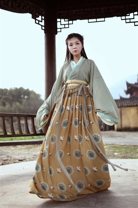 traditional-chinese-clothing-gallery