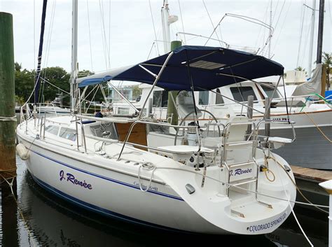 36 Catalina Sailboat For Sale Sailboats For Sale Sailing Yachts For