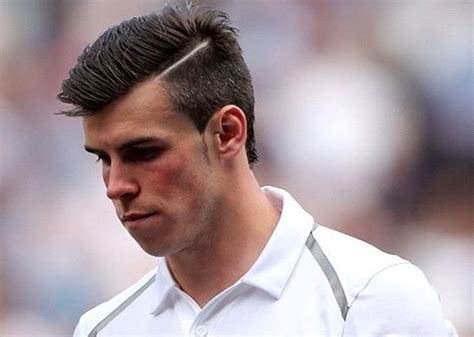 Soccer haircuts have been trending the last few years. Soccer Haircuts: 15 Best Hairstyles For Football Players ...
