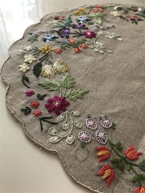 Bordados Salvabrani Crewel Embroidery Elde Nakış Nakış Tasarımları