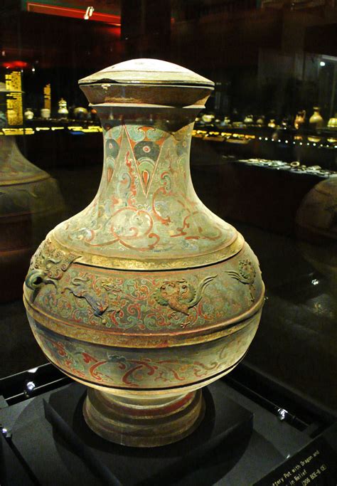 Ancient Art — Examples Of Ancient Chinese Ceramics At The Palace