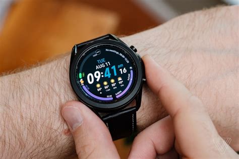 The apple watch series 6 is undoubtedly the best smartwatch in malaysia 2021! Samsung Galaxy Watch 3's EKG feature is coming to 31 new ...