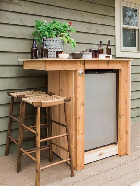 Awesome Outdoor Mini Bar Design Ideas You Must Have For Small Party