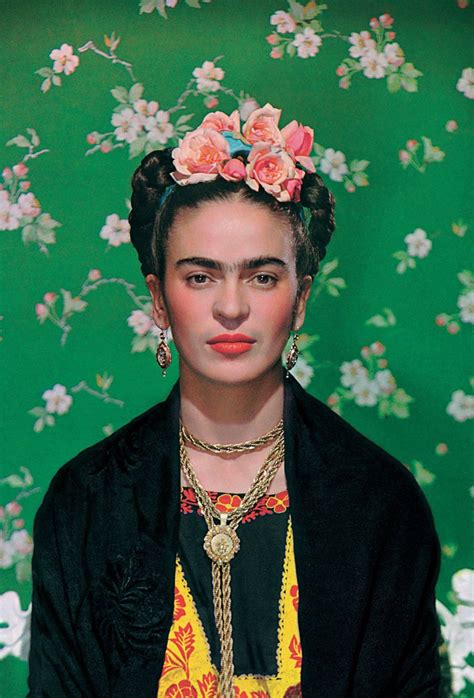 Vanda · Frida Kahlo Making Herself Up Subtitled Talk For Deaf And Hard