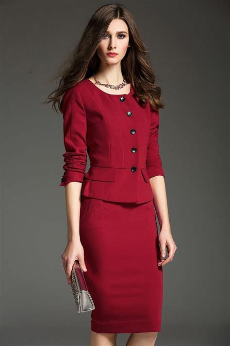 Pin By Joanna Eberhart On Skirt Suits Stylish Work Attire Fashion Outfits Classy Work Outfits
