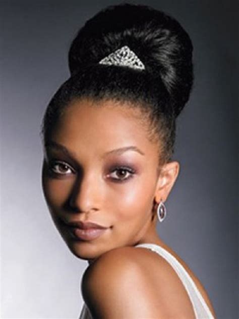 A braided bun is a perfect formal hairstyle. African American Hairstyles Trends and Ideas : Cute Bun ...