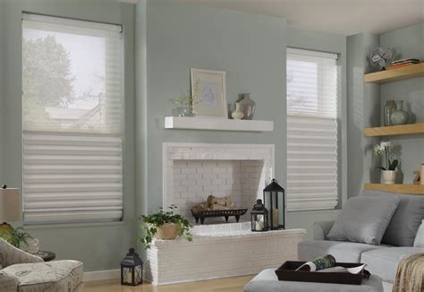 You don't have to sacrifice style when shopping for bedroom window treatments. Window Treatment Ideas for the Bedroom - 3 Blind Mice
