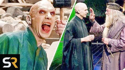 Гарри поттер переходит на второй курс школы чародейства и волшебства хогвартс. 25 Behind The Scenes Secrets From The Harry Potter Movies ...