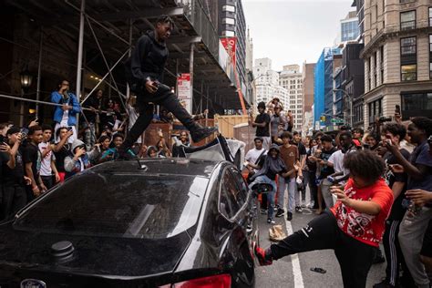 New York Riot Erupts As Influencer Touts Game Console Giveaway