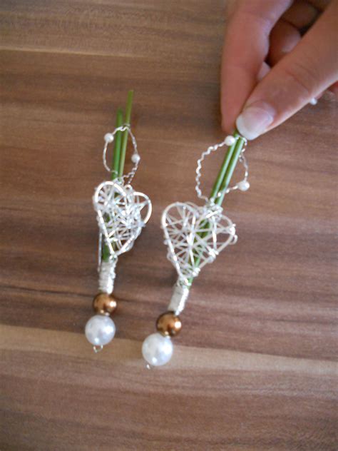 Maybe you would like to learn more about one of these? Pin von Алла Ткачук auf Hochzeit 2013 | Anstecker hochzeit ...