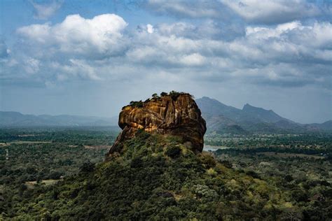 Sigiriya Sri Lanka La Increíble Roca Del León Sri Lanka Increíble