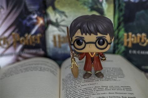 Harry Potter cuántos libros tiene la saga de J K Rowling