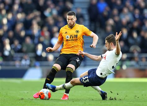 Klopp admits that liverpool probably wouldn't have signed davies if they weren't in such a desperate situation with injuries. Wolverhamptonin tähtipuolustaja siirtyy Tottenhamiin ...