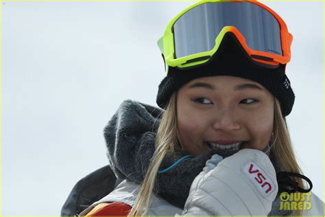 Snowboarder Chloe Kim Has The Best Cure For Olympics 2018 Nerves