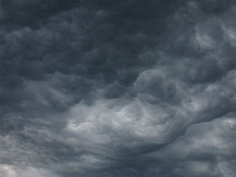 무료 이미지 구름 검정색과 흰색 분위기 날씨 폭풍 적운 단색화 뇌우 우울한 암운 옹호자 험악한 어두운