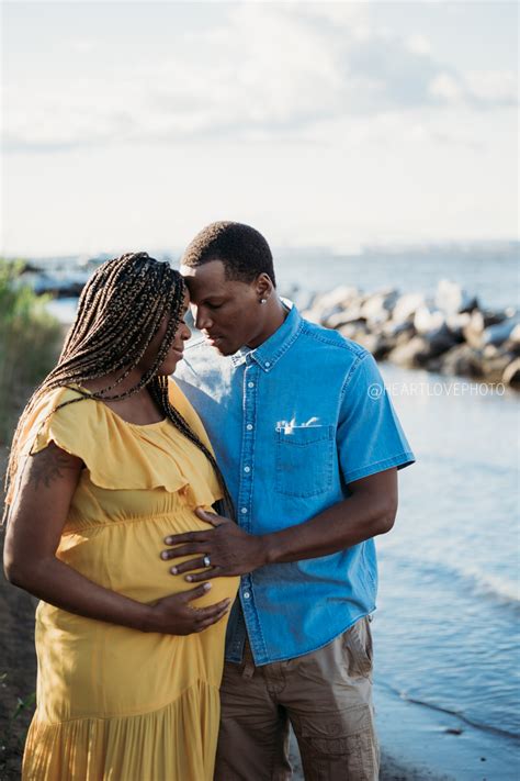 Maryland Beach Maternity Portraits Heartlove Photography