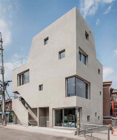 See more ideas about triangle house, how to plan, floor plans. architects H2L builds concrete slit house on a triangular lot in south korea