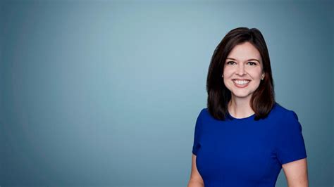 Cnn Profiles Arlette Saenz White House Correspondent Cnn