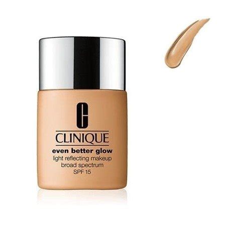 However, there was an extremely disgruntled minority of consumers. Clinique Even Better Glow Light Reflecting Makeup SPF15 WN ...