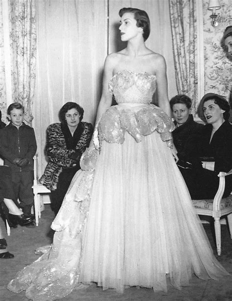 1949 50 Christian Dior Presentation Venus Dress Vintage Fashion