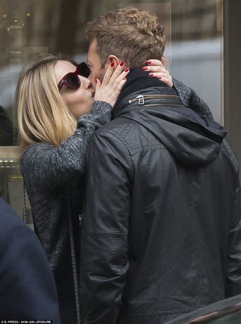 Coldplays Chris Martin And Peaky Blinders Annabelle Wallis Share Kiss