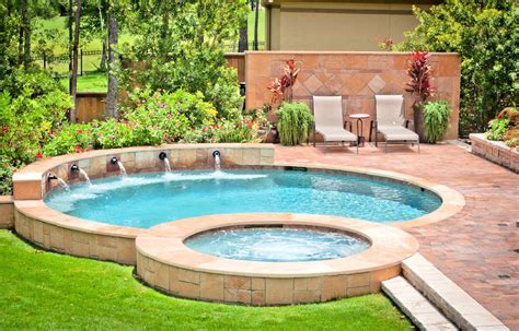 Fiber Glass And Civil Type Outdoor And Indoor Round Swimming Pools 3 4