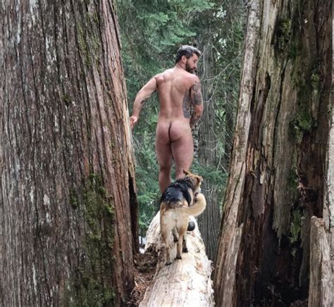 Omg He S Naked Uhgain Big Brother Canada Star Kenny Brain Is Back