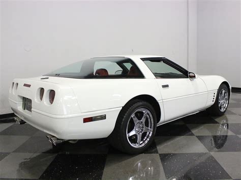 Arctic White 1996 Chevrolet Corvette