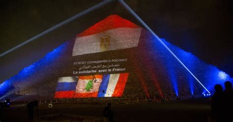 Egyptian Chronicles The Great Pyramid Of Giza Lights Up In Solidarity With France Lebanon And