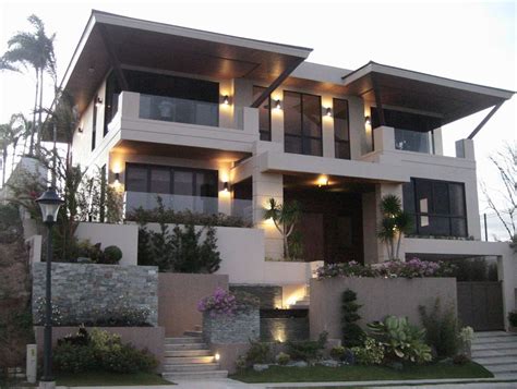 Sep 01, 2020 · this design reflects the entire style of the house and the family tradition as well. Two-Story House with Balcony | Casas modernas arquitectura ...