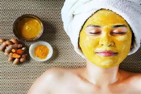 How To Make Face Masks With Turmeric