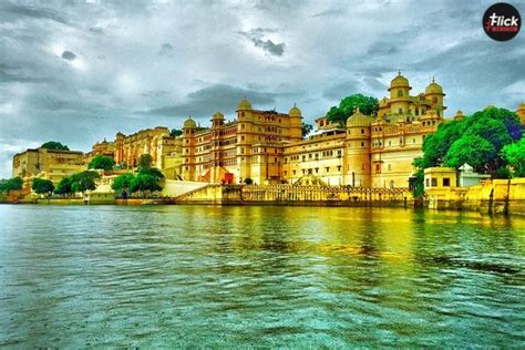 7 Best Solo Travel Destinations In India For A Fascinating Vacation