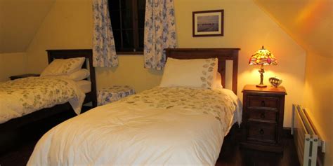 Holland House Bed And Breakfast Accommodation In Stoke New Zealand