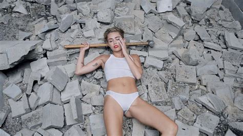 Miley Cyrus Wrecking Ball 2013
