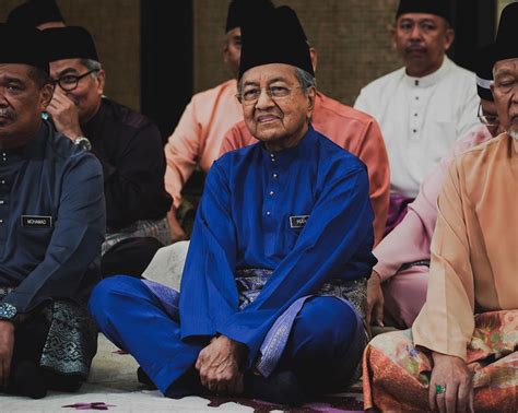 Perdana menteri malaysia keempat nama : Perdana Menteri Tertua Di Dunia, Tun Dr Mahathir Mohamad ...