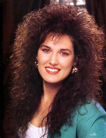 This hairstyle was popular in the united states (for straight hair textures) during the late 1980s and early 1990s. 80 s hair - Yahoo! Image Search Results | 80s hair, 80s ...