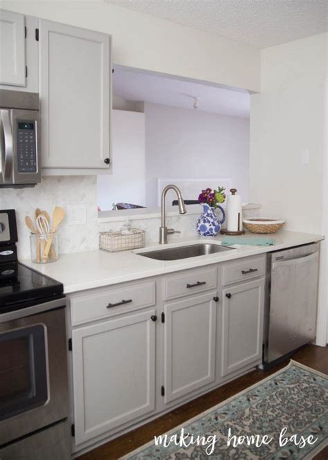 This is how they were. Gray and White Kitchen Makeover | Shabby chic kitchen ...