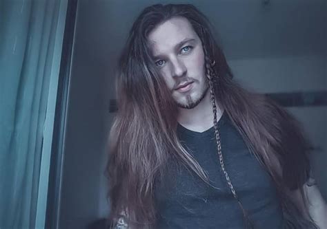 The best long hairstyles for every type of guy. Mens Long Hairstyles 2019: (37+ Images and Videos) Trendy and Useful Tips For Men