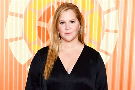 amy schumer sent a joke cease and desist letter to trainer