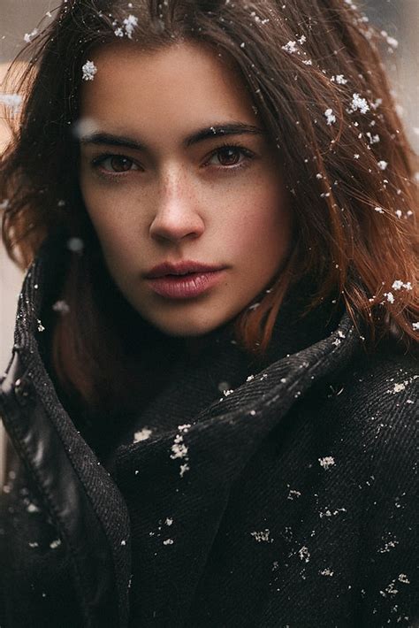 Online Crop Hd Wallpaper Lidia Savoderova Women Model Brunette Snow Coats Brown Eyes