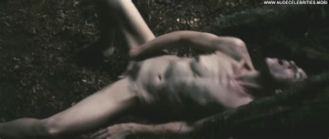 Antichrist Charlotte Gainsbourg Woods Breasts Horror Celebrity