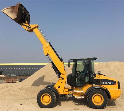 Heracles Telescopic Loader H580t