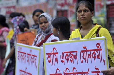 Bangladesh Sex Workers Homeless After Brothel Eviction Bangladesh